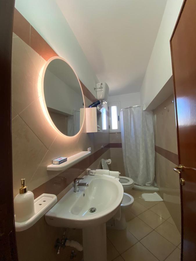 Bed and Breakfast L'Attico Piazza Sant'Oronzo Lecce Exterior foto